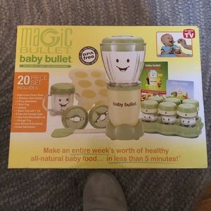Baby magic bullet with containers